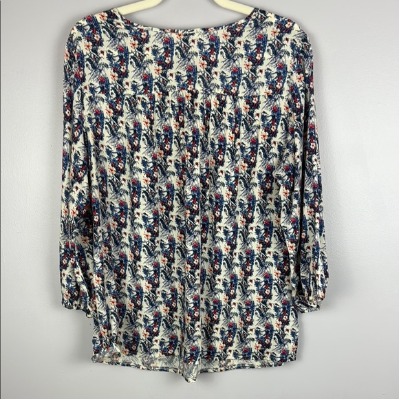 Solitaire Blue & White Floral Tie Front 3/4 Sleeve Bib Collar Blouse Size Large - Picture 11 of 11